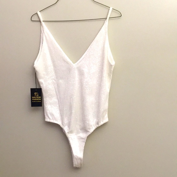 Tops - ***NEW***White Sequined body suite
